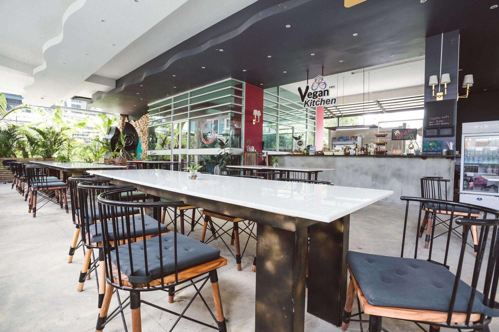 Icheck Inn Trams Square Chiang Mai Eksteriør bilde