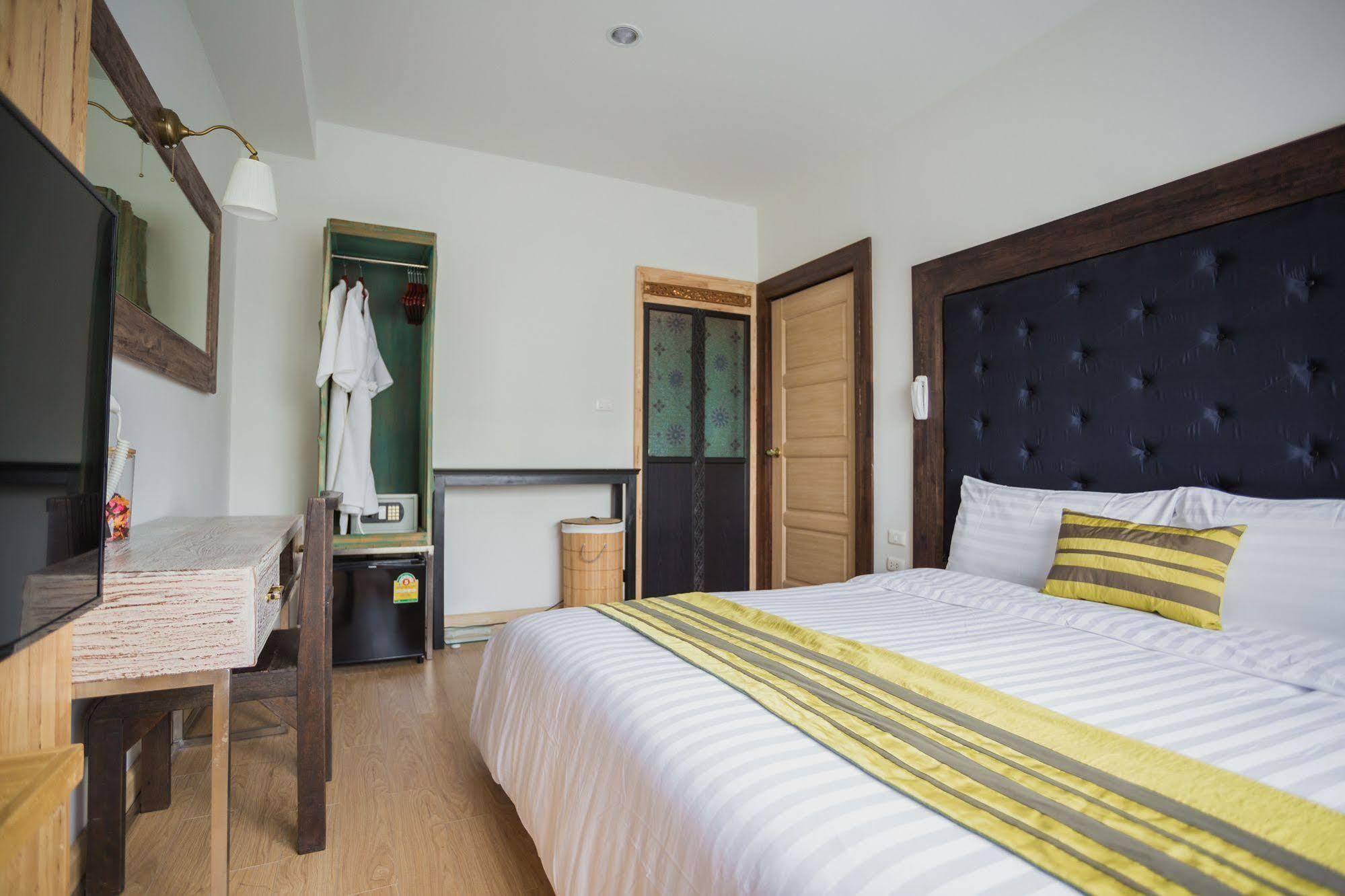 Icheck Inn Trams Square Chiang Mai Eksteriør bilde