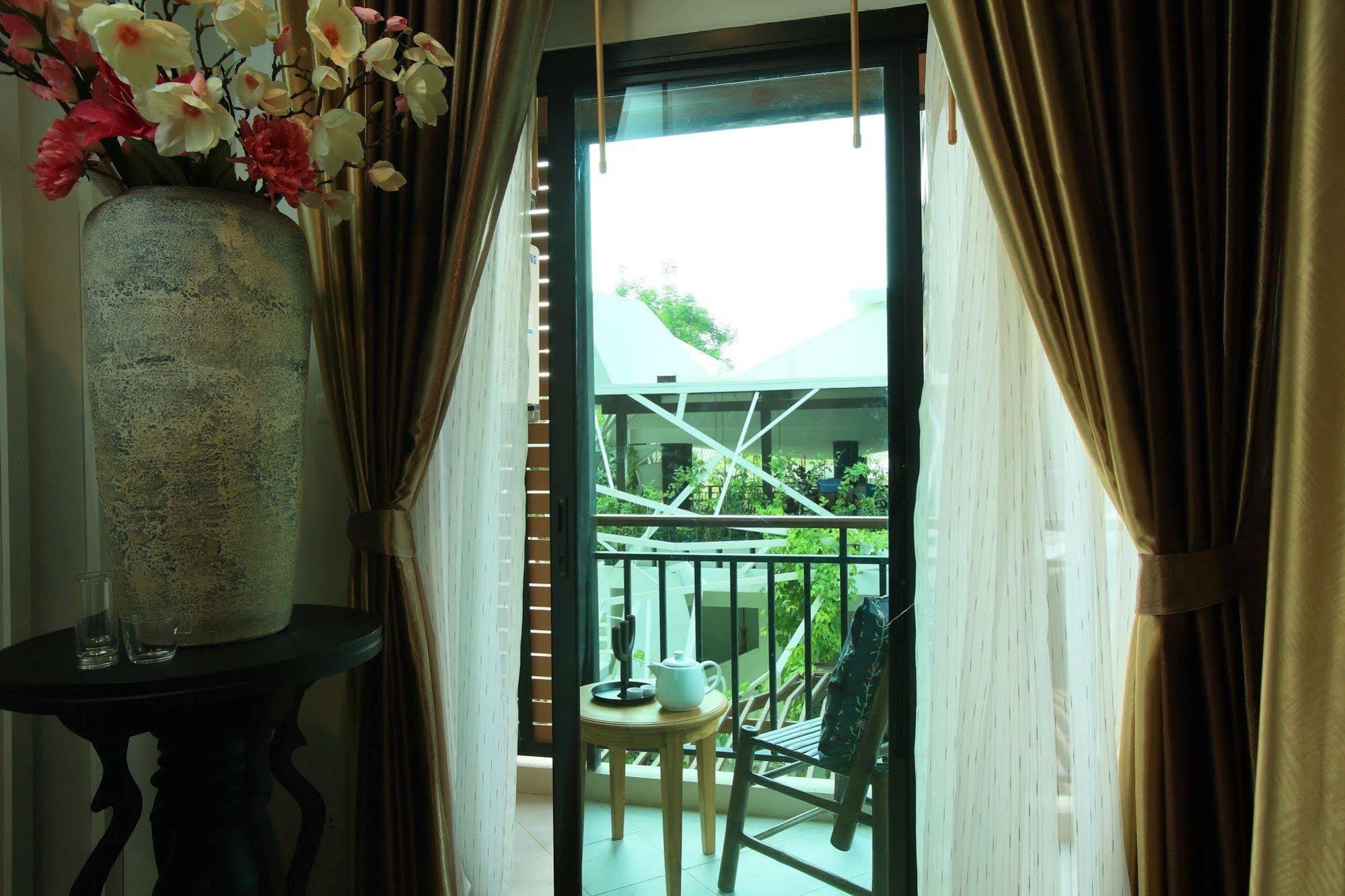 Icheck Inn Trams Square Chiang Mai Eksteriør bilde